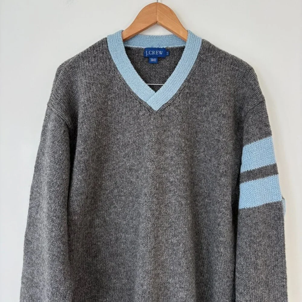 J. Crew Vintage 90s Mens Wool Sweater LT Gray Blue Trim Striped Sleeve Hong Kong